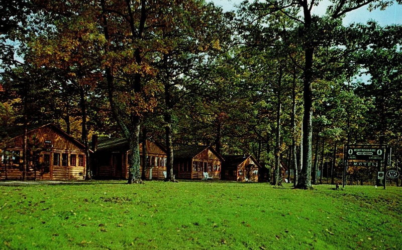 Northernaire Cabins and Motel - Postcard